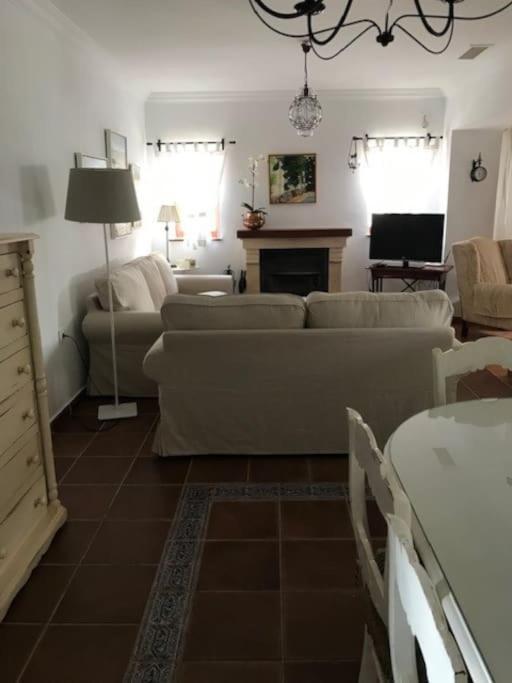 Villa El Magnolio à Chiclana de la Frontera Extérieur photo
