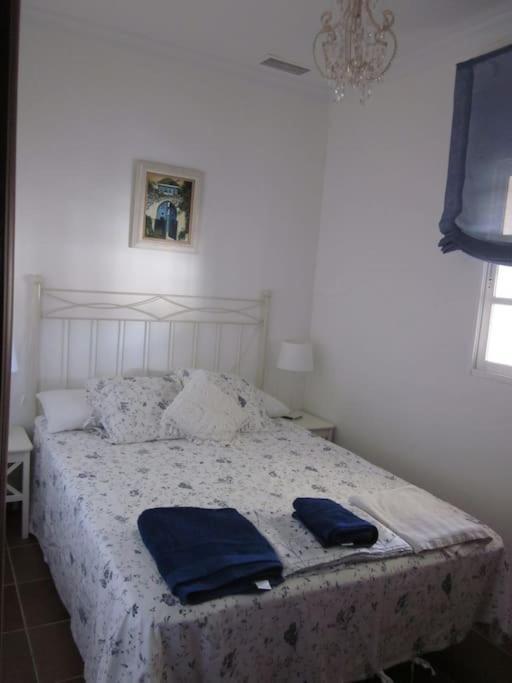 Villa El Magnolio à Chiclana de la Frontera Extérieur photo